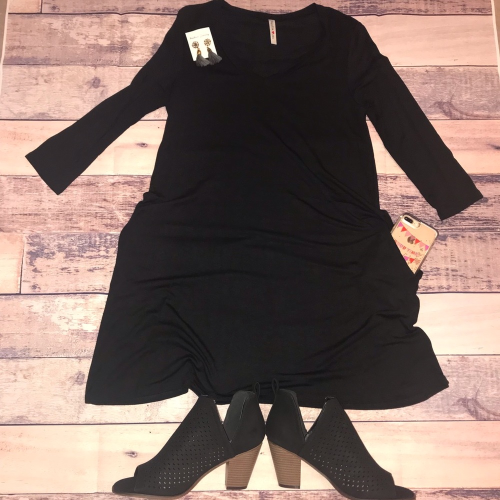 **SALE**Black Pocketed Dress